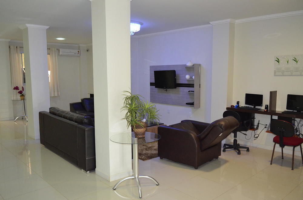 Oyo Hotel Diamante Negro - Салвадор Екстериор снимка